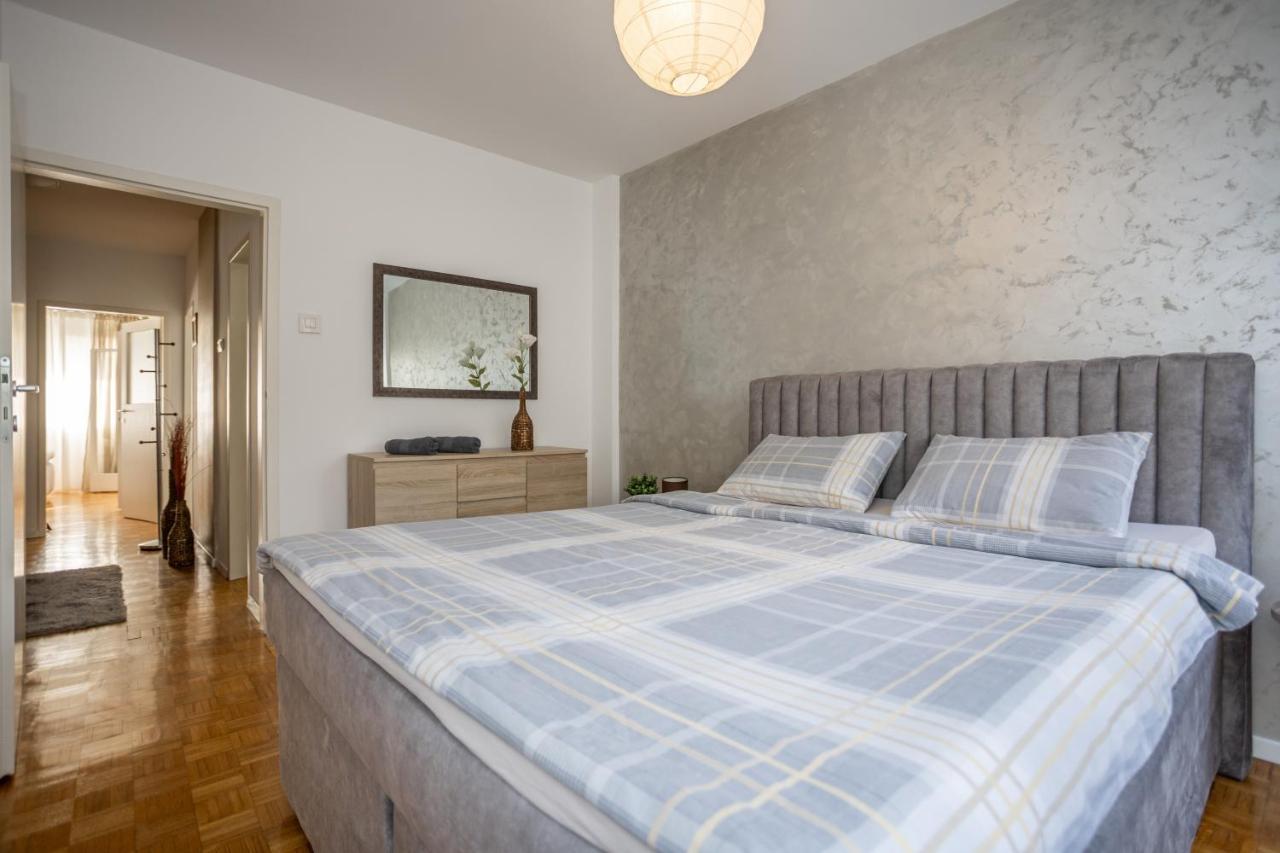 Apartment Sara Белград Экстерьер фото