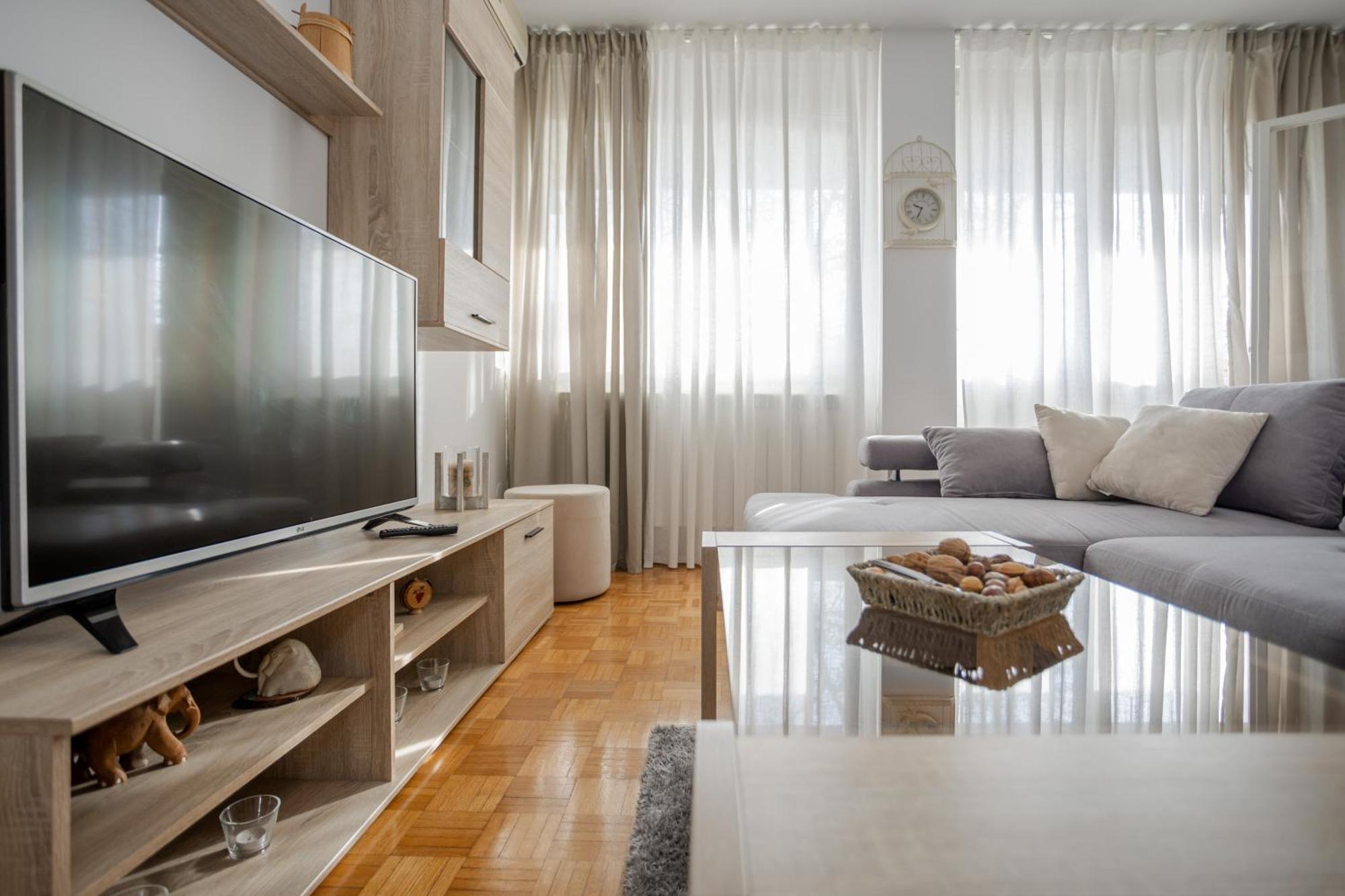 Apartment Sara Белград Экстерьер фото